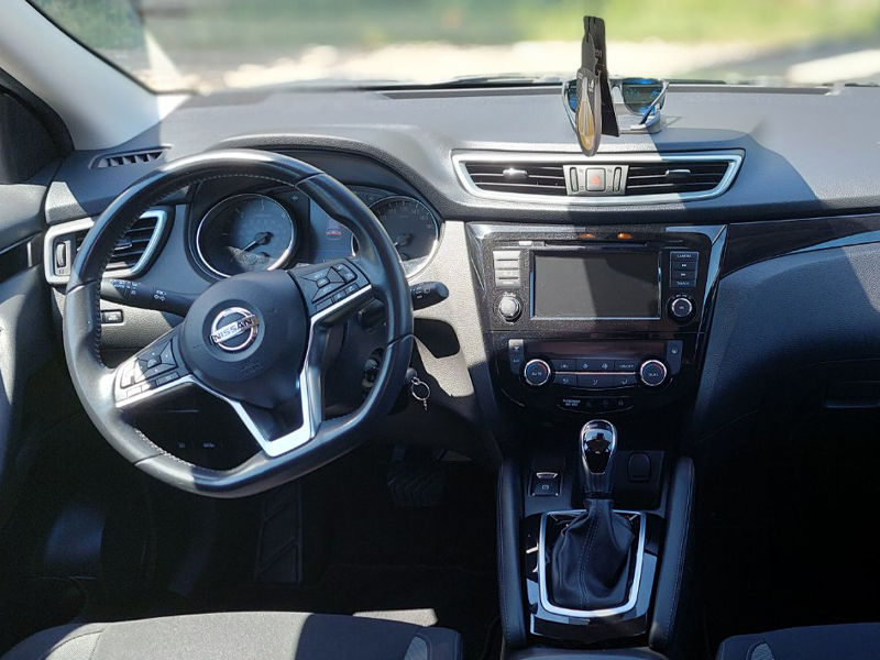 Nissan4